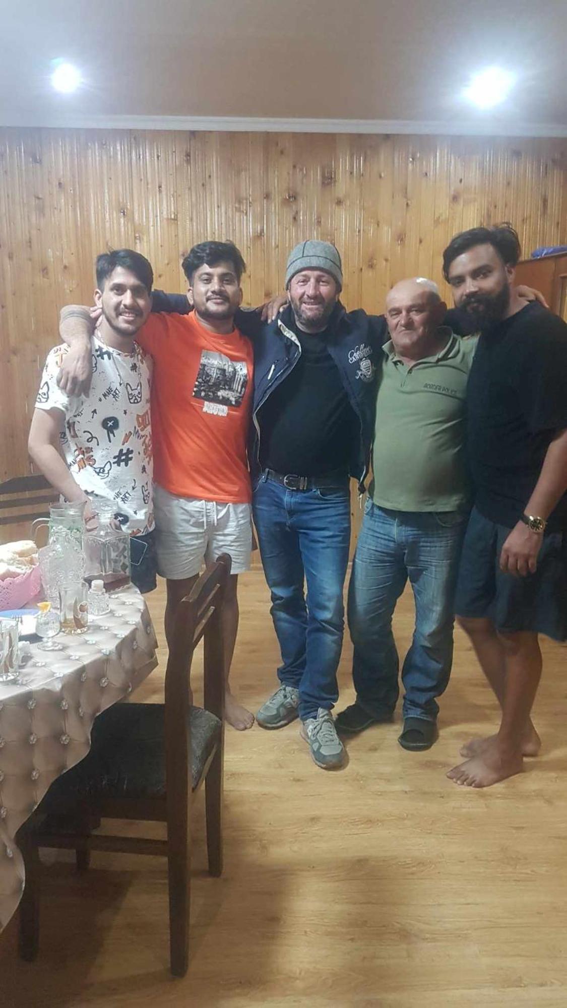 Bori'S Guesthouse Ushguli Esterno foto