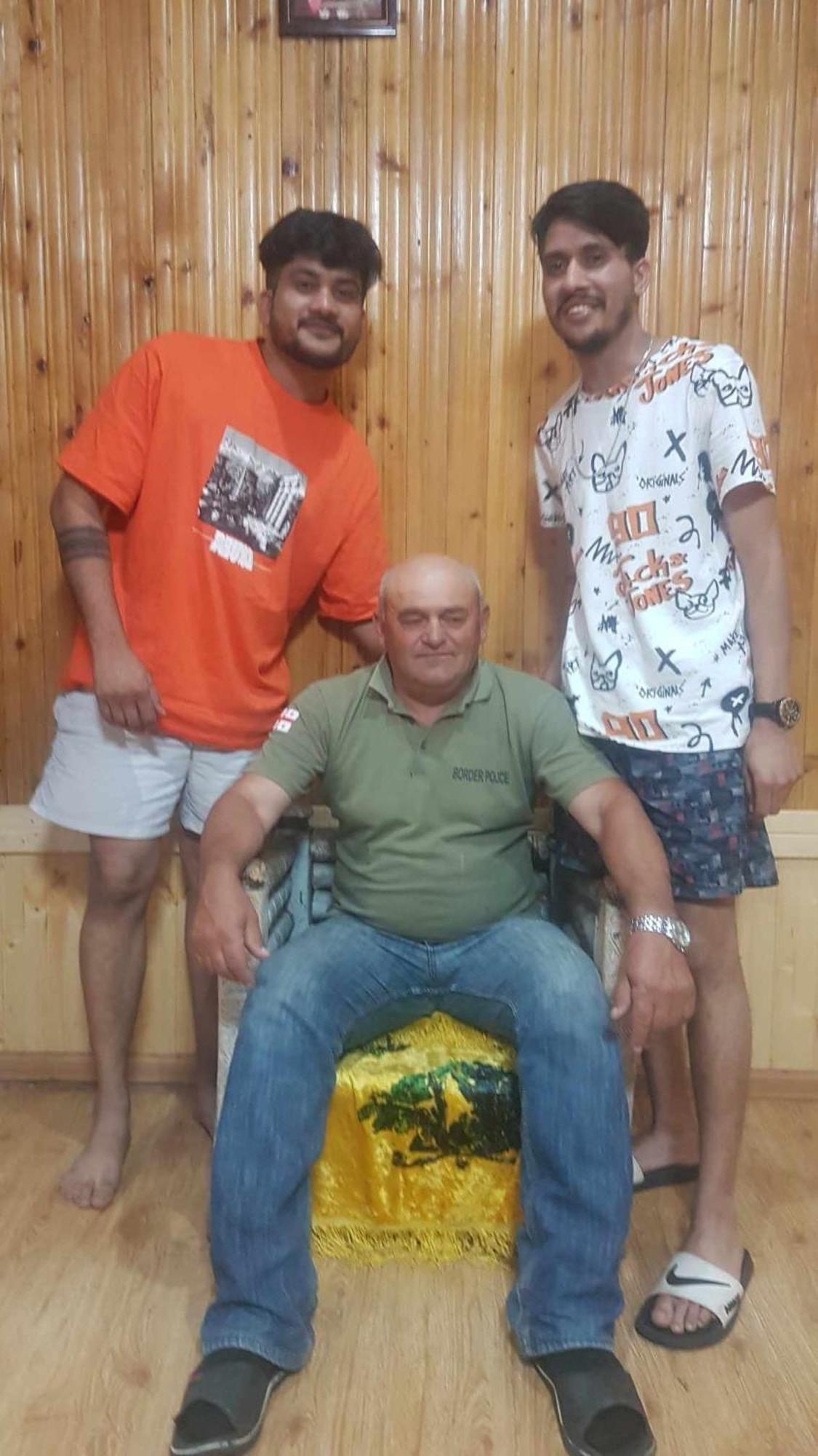 Bori'S Guesthouse Ushguli Esterno foto